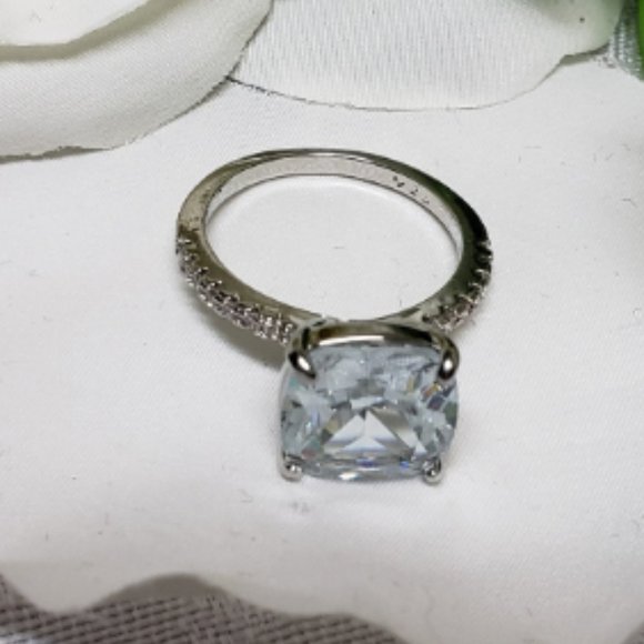 Fashion engagement ring - Picture 2 of 4